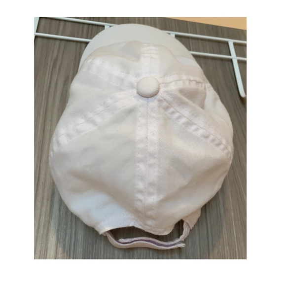 Plain white cap (Adult size) - Picture 2 of 4